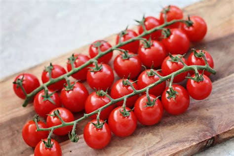 Cherry Truss Tomatoes 1kg